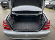 MERCEDES-BENZ E 400 CDI Avantgarde Automatic (Limousine)